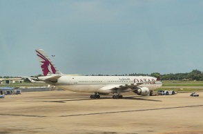 Κλείνει τον εναέριο χώρο του το Κατάρ μετά τις απειλές του Ιράν για επιθέσεις κατά αμερικανικών βάσεων