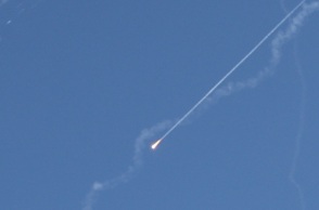 Εκρήξεις στη Ντόχα του Κατάρ – «To Ιράν εκτόξευσε έξι πυραύλους προς τις βάσεις των ΗΠΑ»