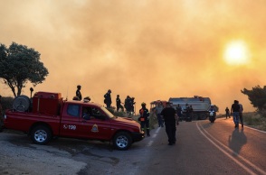 Φωτιά στη Χίο: Ο καπνός «ταξίδεψε» 500 χλμ ως τη δυτική Κρήτη - Δορυφορικές εικόνες