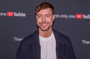 Ο MrBeast απέσυρε εργαλείο για το YouTube που χρησιμοποιούσε τεχνητή νοημοσύνη - Σφοδρές αντιδράσεις για χρήση ξένου περιεχομένου χωρίς άδεια.