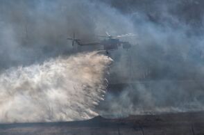 ΠΥΡΚΑΓΙΑ ΣΤΗΝ ΡΑΦΗΝΑ (ΘΑΝΑΣΗΣ ΔΗΜΟΠΟΥΛΟΣ/EUROKINISSI