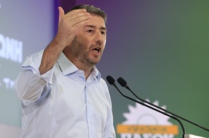 Ανδρουλάκης: H κυβέρνηση της ΝΔ είναι «ένα σκάνδαλο διαρκείας»