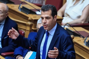 Πλεύρης από Λιβύη: Η Κρήτη δέχεται τεράστια πίεση κι αυτό θέλουμε να το αποτρέψουμε