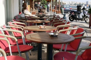 Mystreet, τραπεζακια, πεζοδρομιο