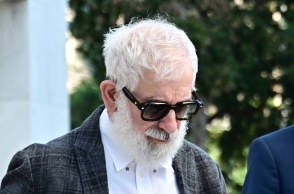 Πέτρος Φιλιππίδης