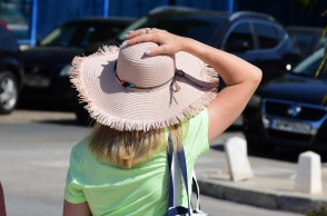 Καύσωνας: Συμβουλές προστασίας από τον πρύτανη του ΕΚΠΑ, καθηγητή Καρδιολογίας Γεράσιμο Σιάσο