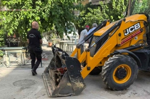 Δήμος Αθηναίων, αστυνομια, φορτηγο, εργα, δρομος