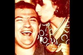 Η Βούλα Πατουλίδου με τον Δημήτρη Ζαρζαβατσίδη