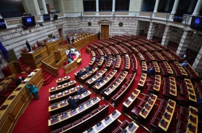 Υπόθεση ΟΠΕΚΕΠΕ: Στη Βουλή σήμερα οι δύο προτάσεις για Προκαταρκτική κατά Βορίδη – Αυγενάκη