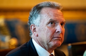 Ο ειδικός απεσταλμένος του Τραμπ ταξιδεύει στη Μόσχα για συνομιλίες με τη ρωσική ηγεσία