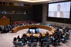 Αδελφός ομήρου της Χαμάς στη Γάζα, κατά τη διάρκεια συνεδρίασης του Συμβουλίου Ασφαλείας των Ηνωμένων Εθνών