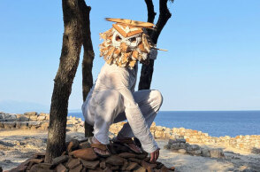 Κουκουβάνθρωπος της Μονς Γιόργκενσεν στην Art Athina 2025