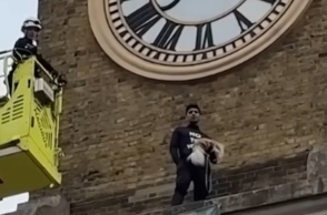 Βρετανία: Διαδηλωτής