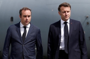 O Σεμπαστιάν Λεκορνί με τον Εμανουέλ Μακρόν