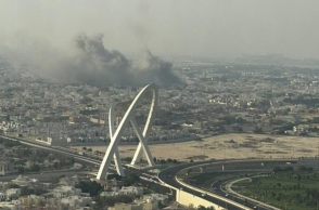 εκρηξη, καπνοι, πολυκατοικιες