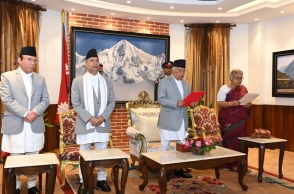 Η ορκωμοσία της Σουσίλα Κάρκι ως μεταβατική πρωθυπουργός του Νεπάλ