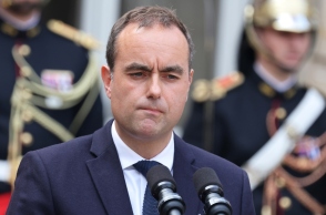 Ο νεοδιορισμένος πρωθυπουργός της Γαλλίας και πρώην υπουργός Ενόπλων Δυνάμεων Σεμπαστιάν Λεκόρνι