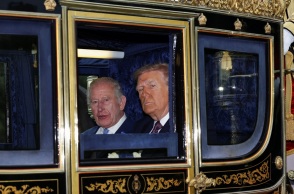 Στο κάστρο Γουίνδσορ ο Τραμπ με την Μελάνια: Τους υποδέχτηκαν Κέιτ και Γουίλιαμ 