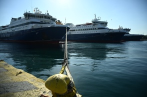 24ωρη απεργία από την ΠΝΟ - Δεμένα τα πλοία στα λιμάνια