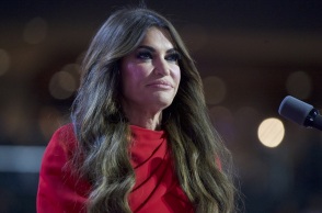 Κίμπερλι Γκίλφοϊλ: Είναι η μεγαλύτερη τιμή της ζωής μου να υπηρετήσω ως η πρώτη γυναίκα πρέσβης των ΗΠΑ στην Ελλάδα