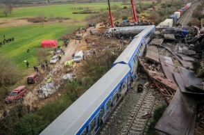 Τέμπη, συντριμμια τρενου