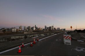 Πολύνεκρη ένοπλη επίθεση σε γραφείο της Υπηρεσία Μετανάστευσης στο Ντάλας