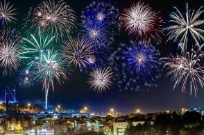 Εορτολόγιο, πυροτεχνηματα