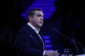 Αλέξης Τσίπρας, πόθεν έσχες