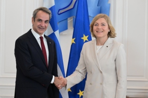 Συνάντηση Μητσοτάκη με την Αντιπρόεδρο της Κομισιόν, Χένα Βιρκούνεν