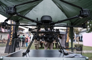 drone σε έκθεση