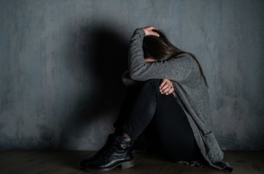 Ποινική δίωξη σε βάρος του πλαστικού χειρουργού που επιτέθηκε σε 43χρονη οδηγό στη Συγγρού 