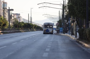 Πλαστικός χειρουργός ξυλοκόπησε 43χρονη στη μέση της Συγγρού - Της ξερίζωσε τα μαλλιά και την χτύπησε στο κεφάλι