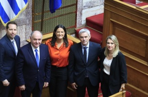 Βουλή: Ψηφίστηκε με 158 «ναι» το νέο εργασιακό νομοσχέδιο