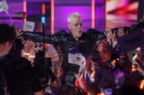 Ο Ρώσος Shaman στο μουσικό διαγωνισμό Intervision στη Μόσχα