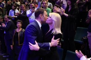 Κασσελάκης και Τζάκρη