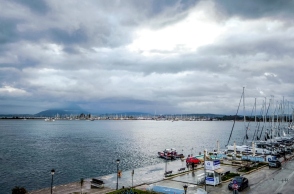 Καιρός: Βροχές και καταιγίδες