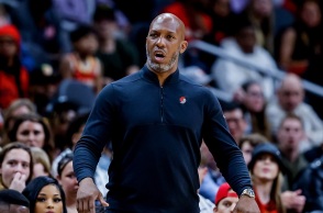 NBA: Συνελήφθη και ο προπονητής των Μπλέιζερς Τσάνσι Μπίλαπς από το FBI για παράνομο στοιχηματισμό