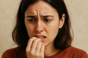 Κάθε φορά που τρως τα νύχια σου το σώμα σου σε προειδοποιεί