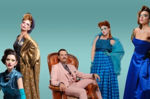 Ο Γιάννης Κακλέας σκηνοθετεί τον «Ράφτη κυριών» στο Γκλόρια