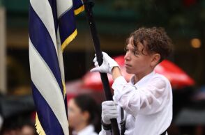 Θεσσαλονίκη: Υπό καταρρακτώδη βροχή η μαθητική παρέλαση για την επέτειο της 28ης Οκτωβρίου