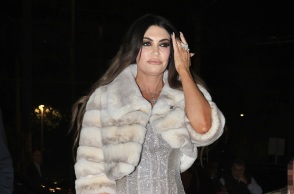 Η εμφάνιση της Κίμπερλι Γκίλφοϊλ σε ιδιωτική μουσική εκδήλωση με τον Κωνσταντίνο Αργυρό