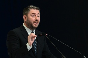 Ανδρουλάκης για ΕΛΤΑ: Απέσυραν τον Σκλήκα πριν τη συνεδρίαση για να αποφύγουν τη λογοδοσία