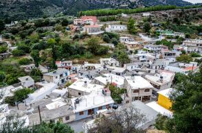 Βορίζια: Απόλυτο σκοτάδι και πένθιμη ησυχία - Μόνο το σούπερ μάρκετ ανοιχτό