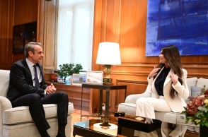 Η Ελλάδα αποτελεί ζωτικό εταίρο των ΗΠΑ - Η ανάρτηση της Κίμπερλι Γκίλφοϊλ μετά τη συζήτηση στο Μαξίμου