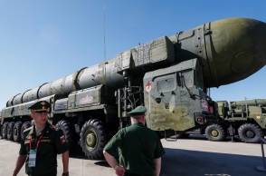 Ρωσικός στρατηγικός βαλλιστικός πυραύλος Topol κατά τη διάρκεια του έκθεσης έξω από τη Μόσχα