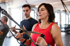 Αντιγήρανση ή υπερκαταπόνηση; Η λεπτή γραμμή της μέσης ηλικίας