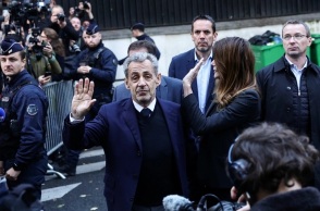 Ο Νικολά Σαρκοζί με την Κάρλα Μπρούνι