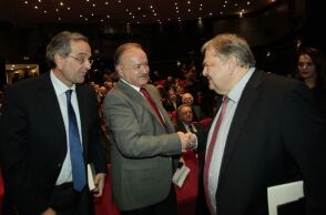 Συγκινητικό αντίο του Ευάγγελου Βενιζέλου στον Δημήτρη Σταμάτη