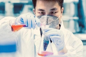 Κίνα, γιατρος