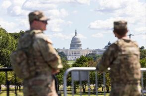 Πυροβολισμοί δύο μελών της Εθνοφρουράς ένα τετράγωνο από τον Λευκό Οίκο